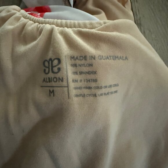 NWOT Albion one piece swim suit - Picture 5 of 9